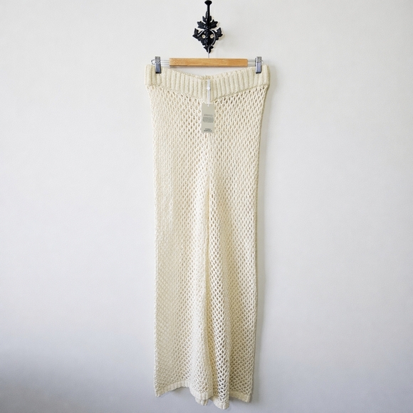 NWT Monday Swimwear Athens Pant Size L Crochet Mesh Cover Up - Picture 3 of 7